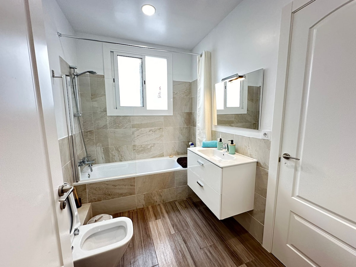 NR3 Chambre double avec salle de bain partagée