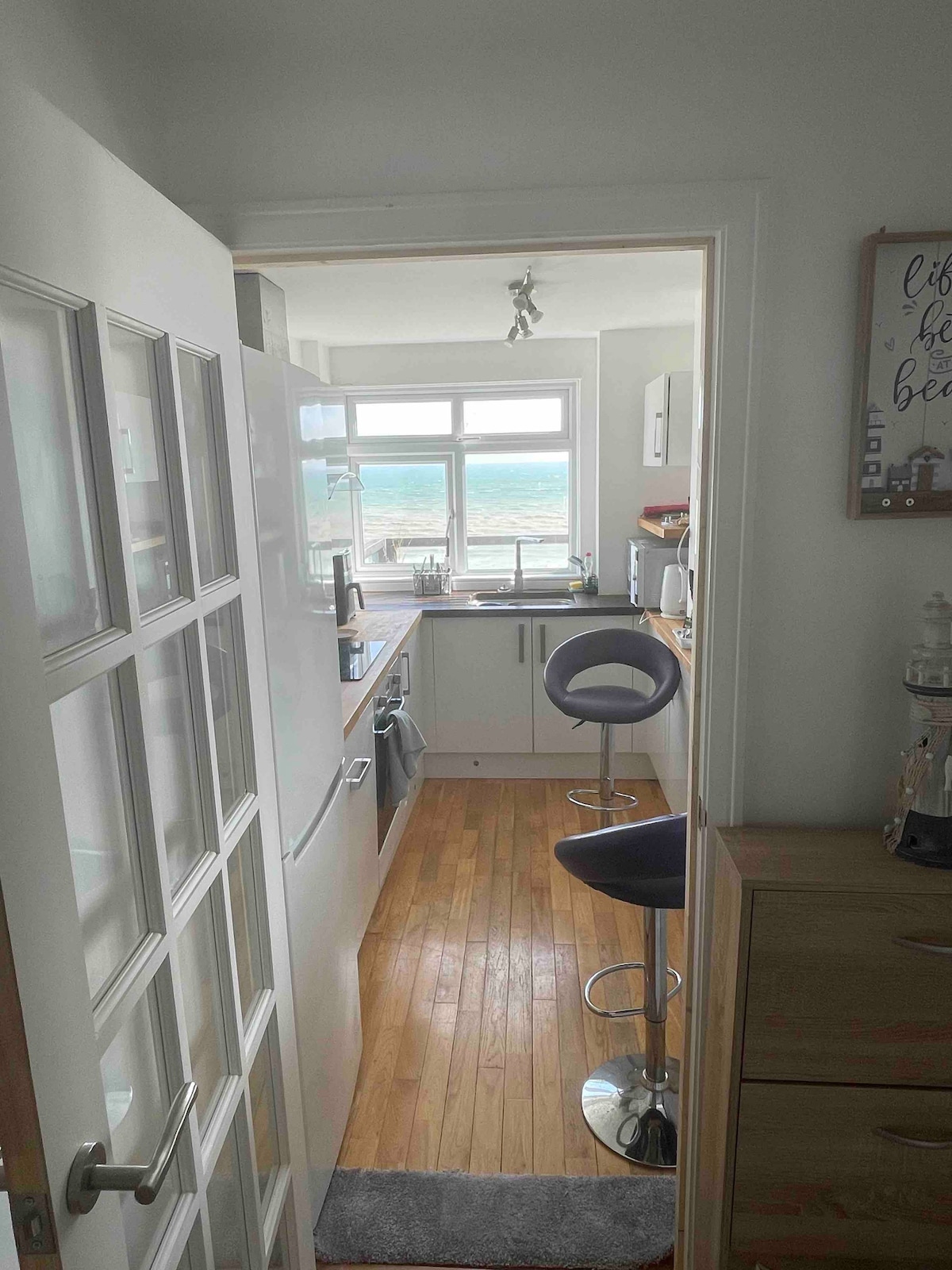 Vue panoramique sur la mer-Brighton pour les couples/c�libataires