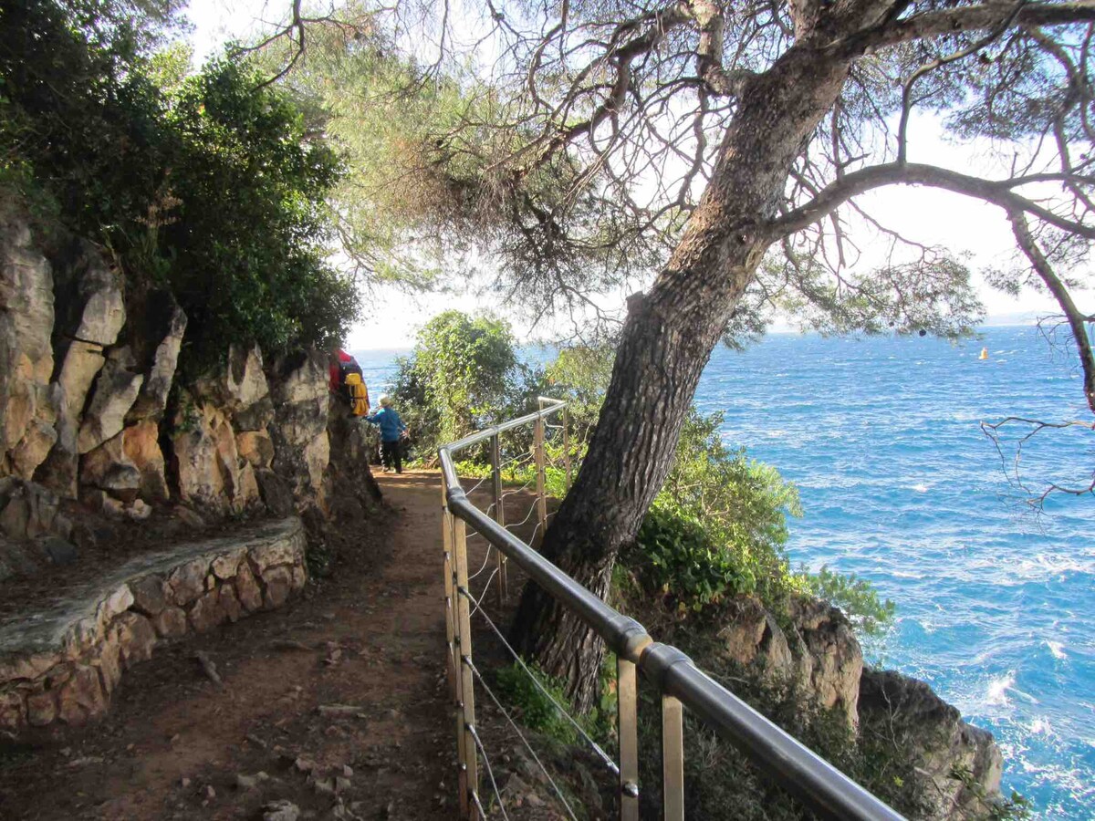 Grasse gîte 2*Clim balcon proche parfumeries