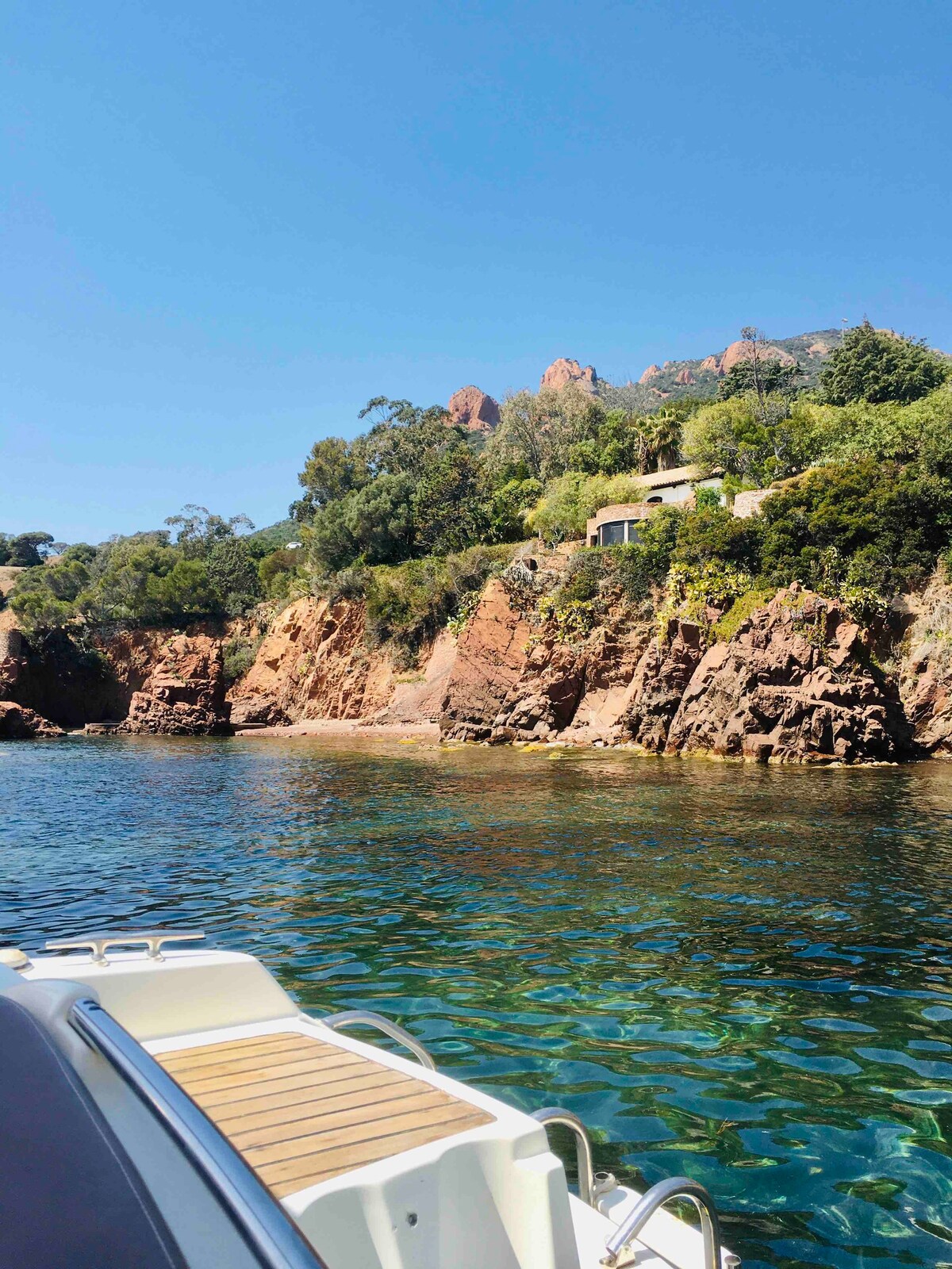 Boulouris, 2 min Péguière plage, Clim&Terrasse