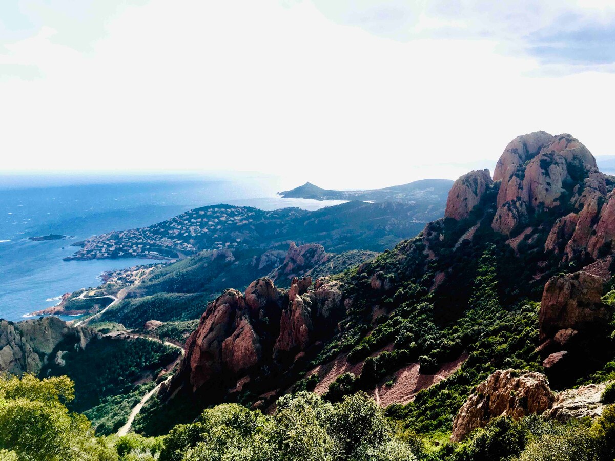 Boulouris, 2 min Péguière plage, Clim&Terrasse